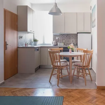 Zdenka New&cozy Central *