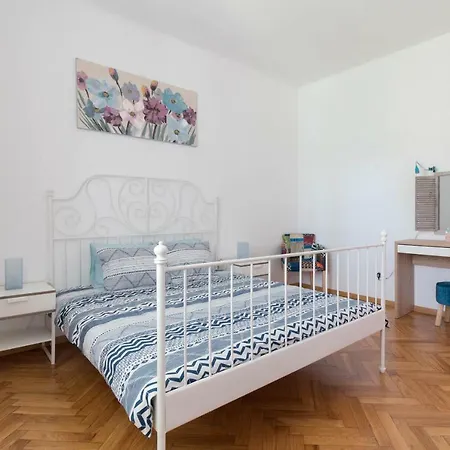 Апартаменти Zdenka New&cozy *