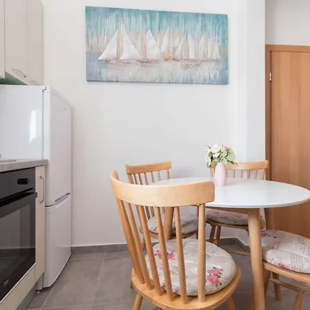 Zdenka New&cozy Задар